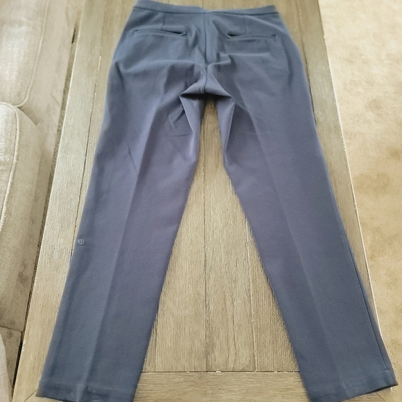 Lululemon City Trek Trouser (Ponte) Inkwell 8 - Picture 15 of 16